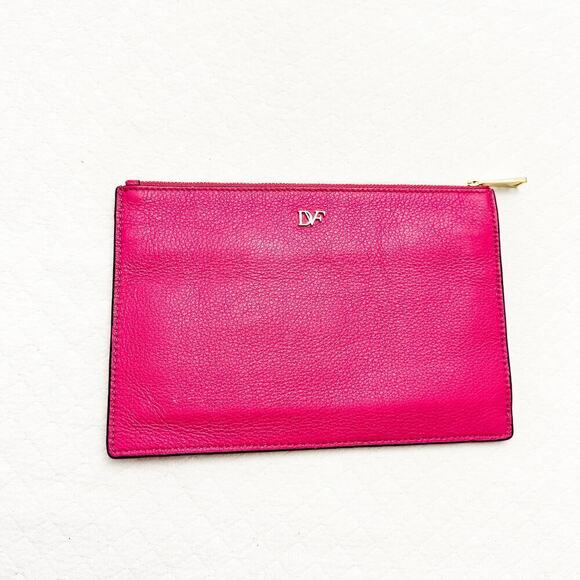DVF Diane Von Furstenberg Aquarius Zodiac Pouch Pink Zippered Pouch - Picture 2 of 5